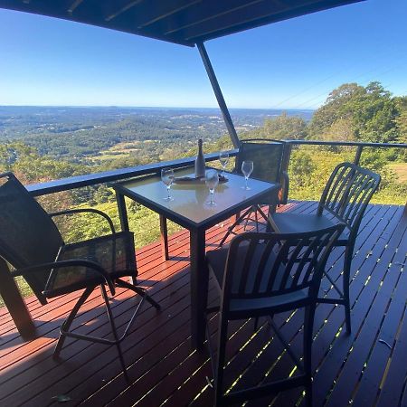 It'S All About The Views Montville Esterno foto